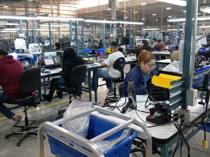 Incertidumbre por aranceles y T-MEC frena crecimiento de la industria manufacturera