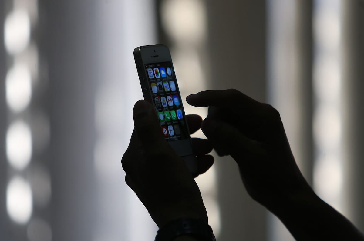 51018045. México, 18 Oct. 2015 (Notimex-Jorge Arciga).- Los celulares son transmisores de bacterias en 92 % de los casos, por el continuo contacto con las manos sucias.
NOTIMEX/FOTO/JORGE ARCIGA/JAA/HUM/
