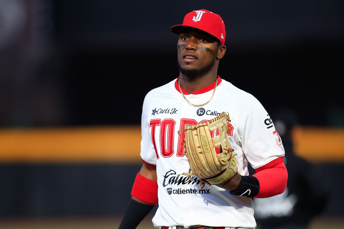 Una gran salida monticular de Daniel Martínez se conjuntó con los maderos de Isaac Rodríguez y Wilmer Flores para guiar el triunfo 6-1 en favor de los Toros. Foto: Cortesía
