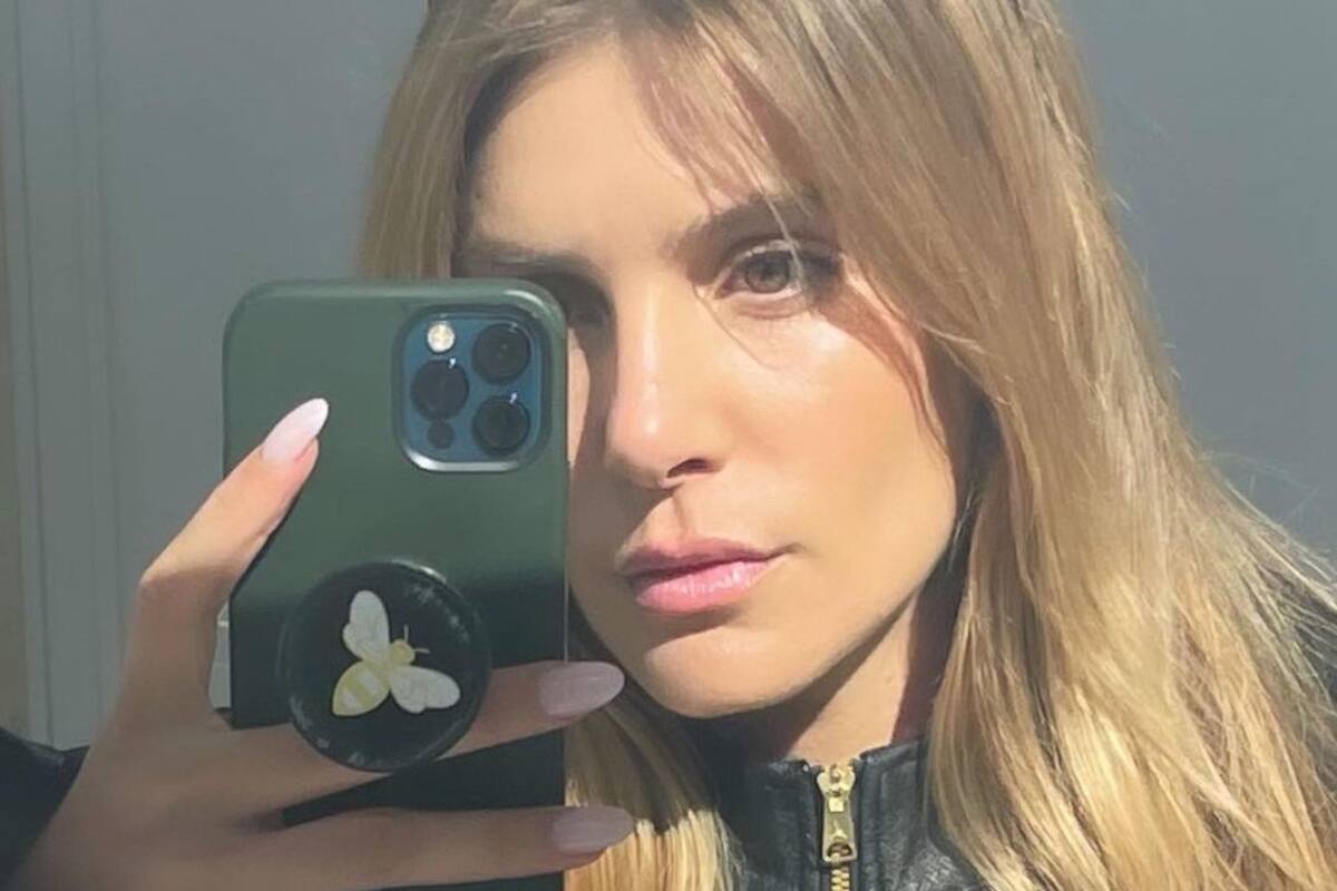 Valentina Ferrer baila al ritmo latino y muestra su avanzado embarazo