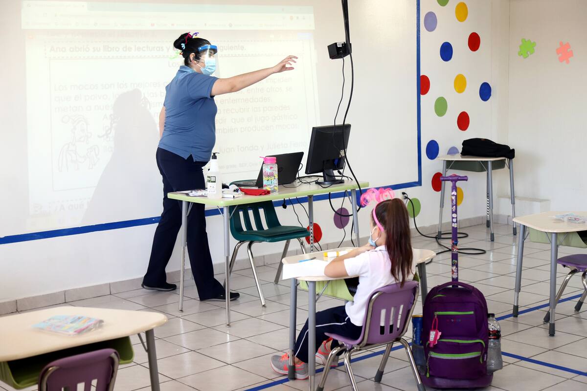 Descartan posponer el regreso a clases