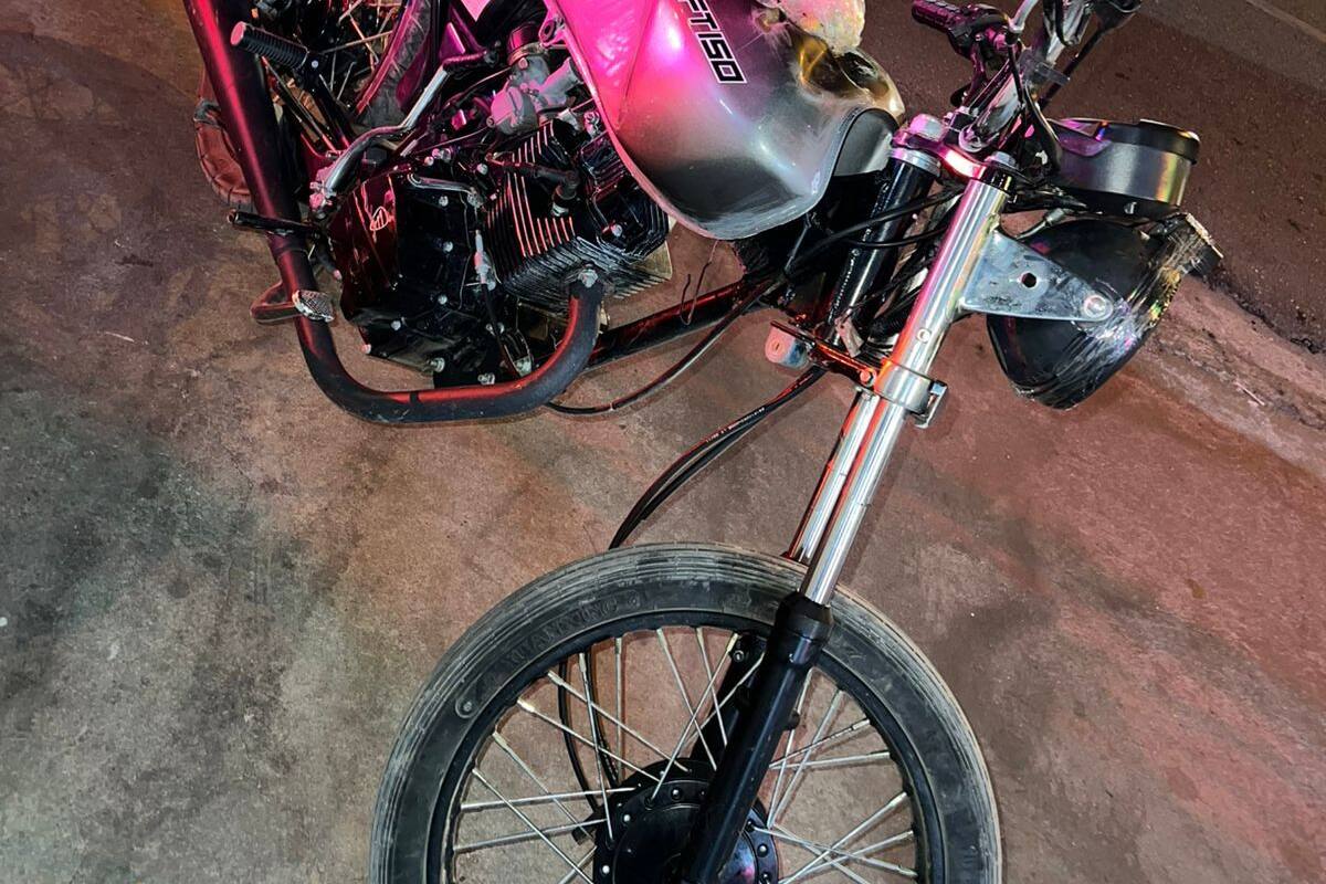 Es arrestado por conducir moto robada