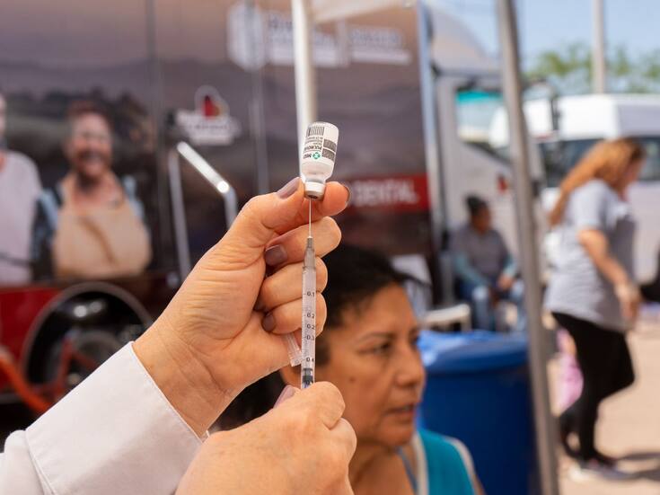 Vacuna aplicada desde octubre de 2025 protege contra la nueva variante de influenza H3N2, señala especialista