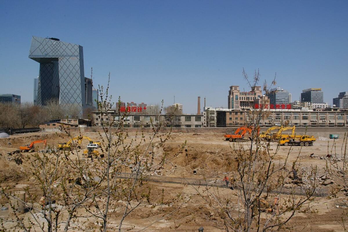 China construye campo masivo de cuarentena para más de 4 mil pacientes Covid ante nuevo brote