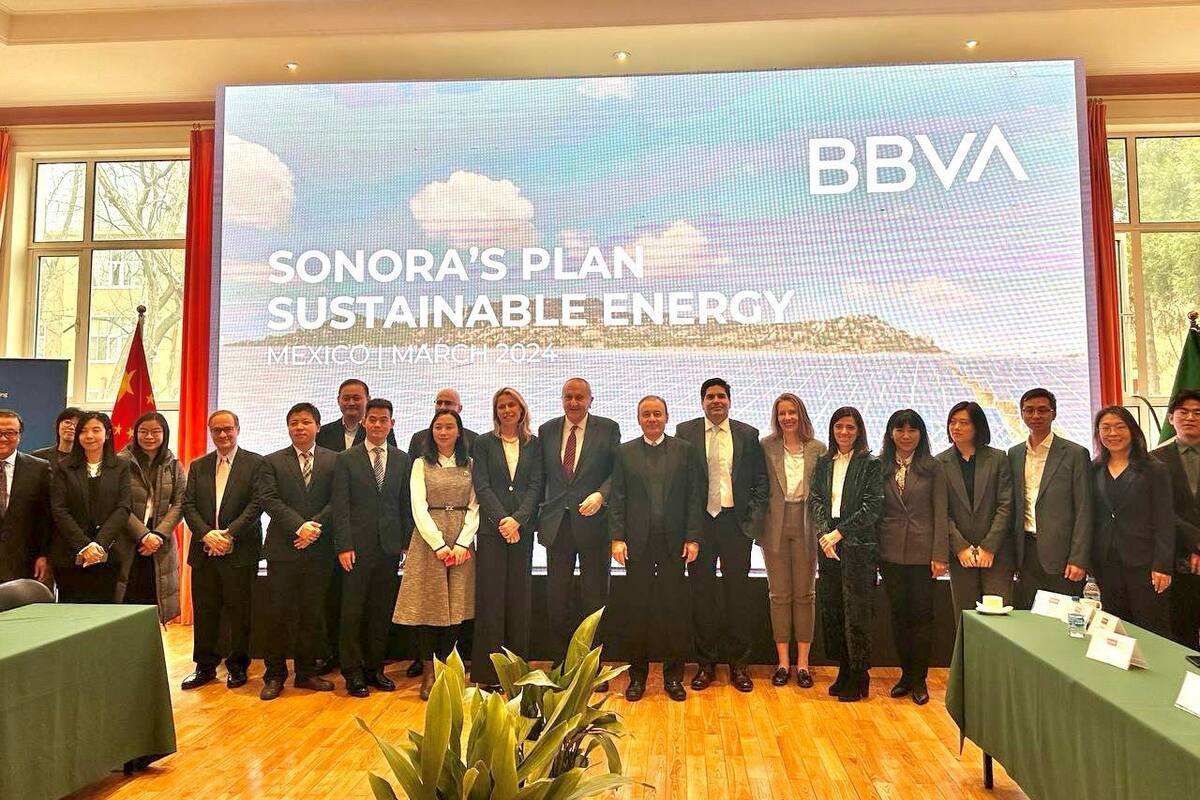 Se reúne Alfonso Durazo con grupos bancarios en China
