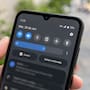 Qué significa el símbolo H+ que aparece en tu celular cuando se alenta el internet móvil y el truco rápido del modo avión que recomiendan las marcas para configurar tu teléfono y forzar el regreso inmediato a la red 4G o 5G