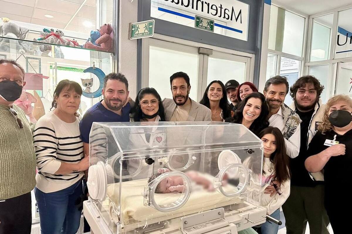 José Eduardo Derbez comparte la esperada foto del reencuentro entre Victoria Ruffo y Eugenio Derbez