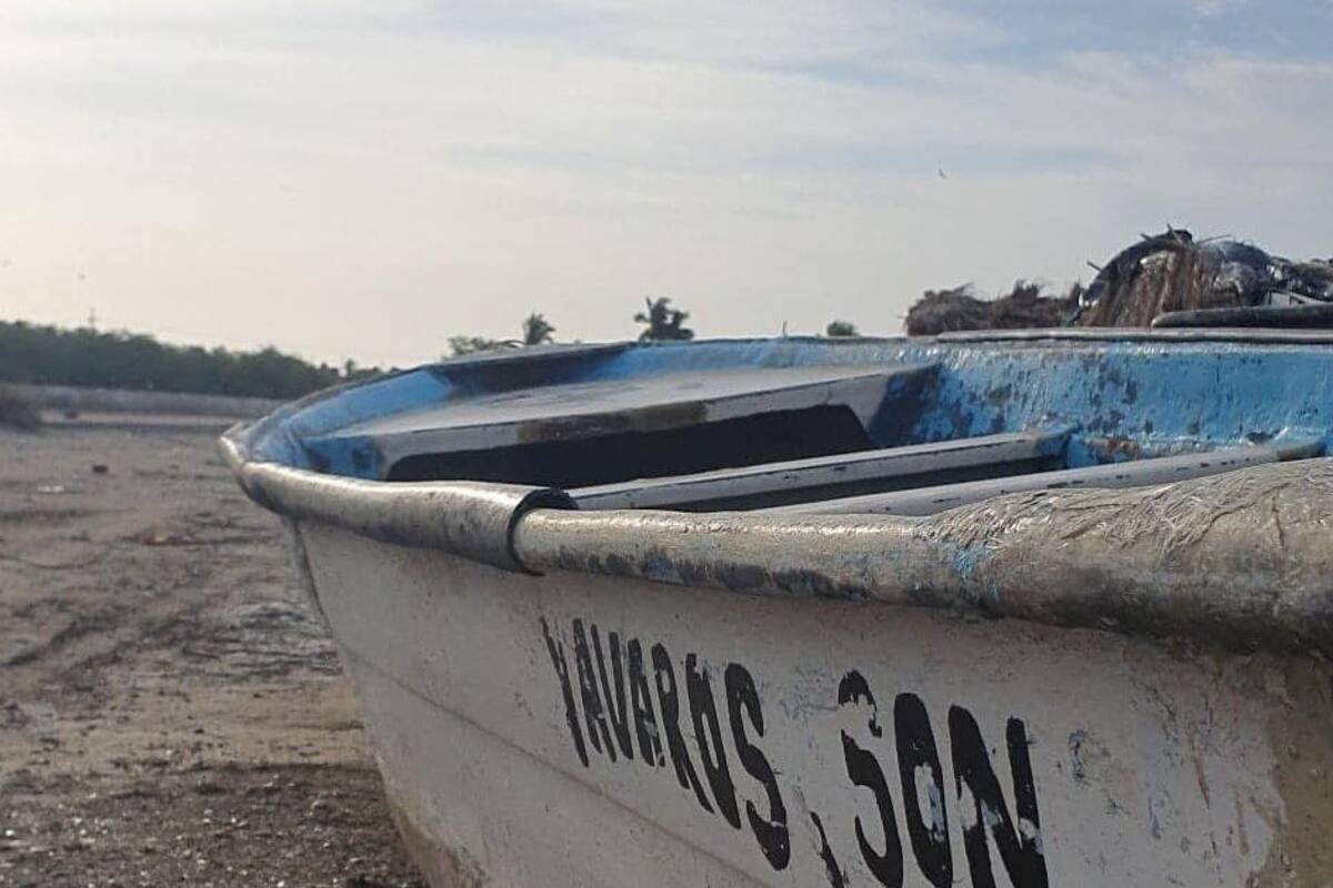 Cierran puerto Yavaros por amenaza de tormenta "Genevieve"