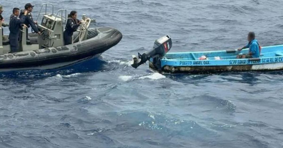 Tras ocho días a la deriva en el océano Pacífico, un pescador mexicano fue rescatado con vida a 481 kilómetros de la costa de Oaxaca en una operación de la Marina que superó los límites habituales de vigilancia marítima