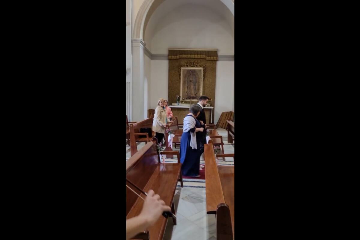 TIKTOK VIDEO: Hombre ingresa al altar para su boda con canción de Dragon Ball GT