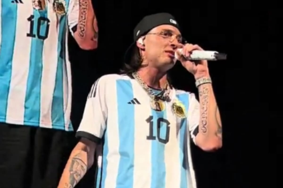 Tunden a Peso Pluma por “humillar” a México frente a Argentina: “Nos la meti*ron”