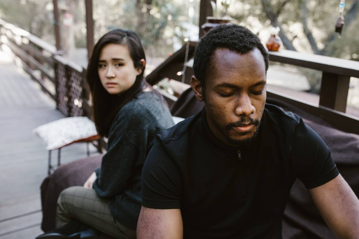 La experta recalcó que el problema no está en sentir atracción, sino en lo que se hace con ella.