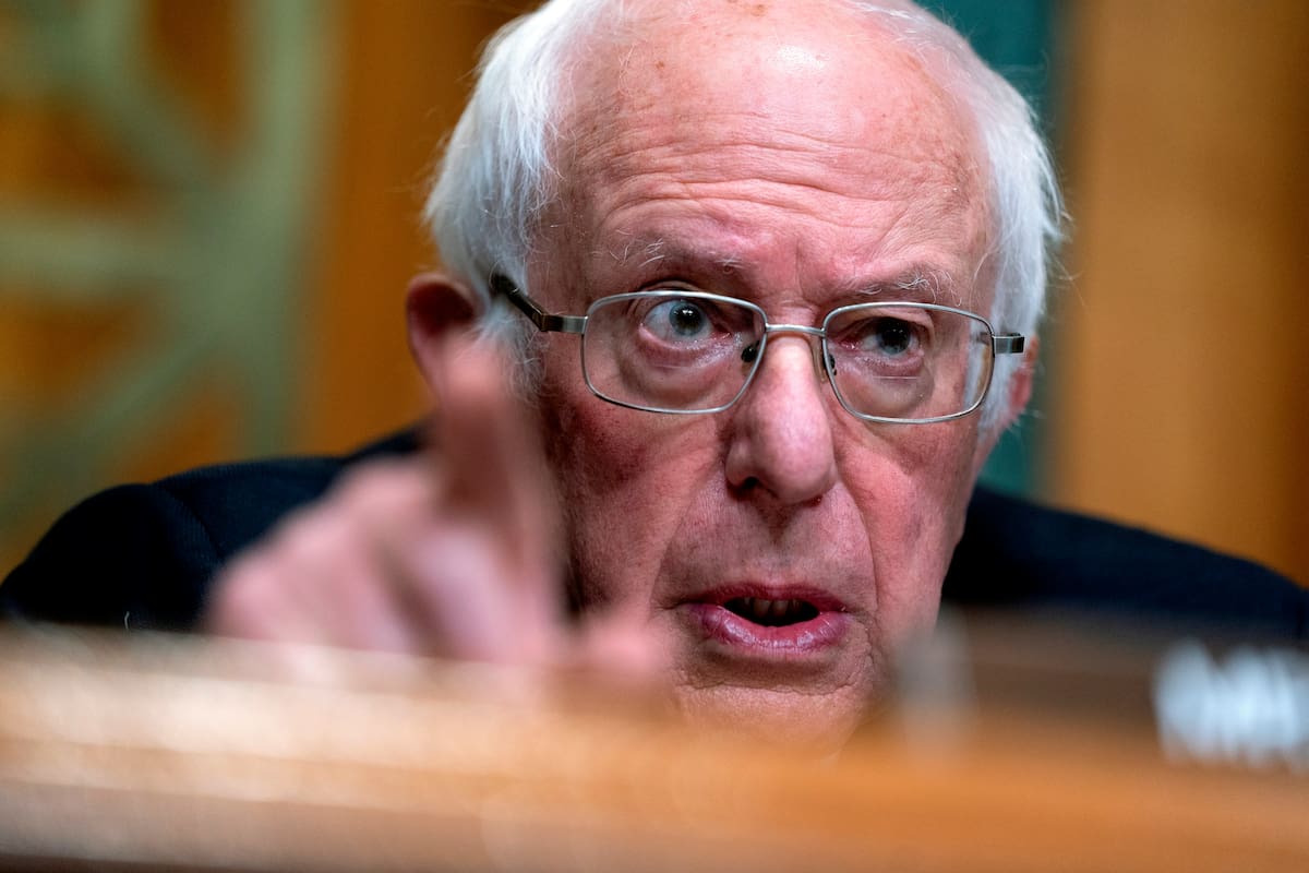 Bernie Sanders lidera la resistencia contra Trump en una gira nacional contra “la oligarquía”