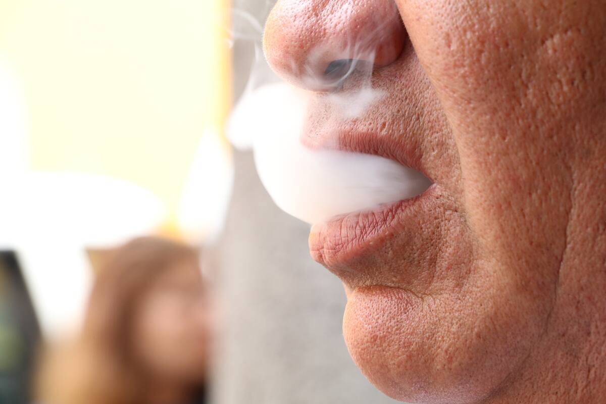 Los cigarros electrónicos también son letales según especialistas