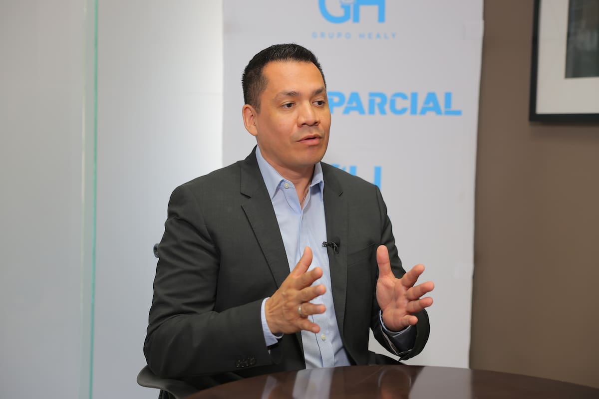 Propone construir justicia de puertas abiertas y accesible