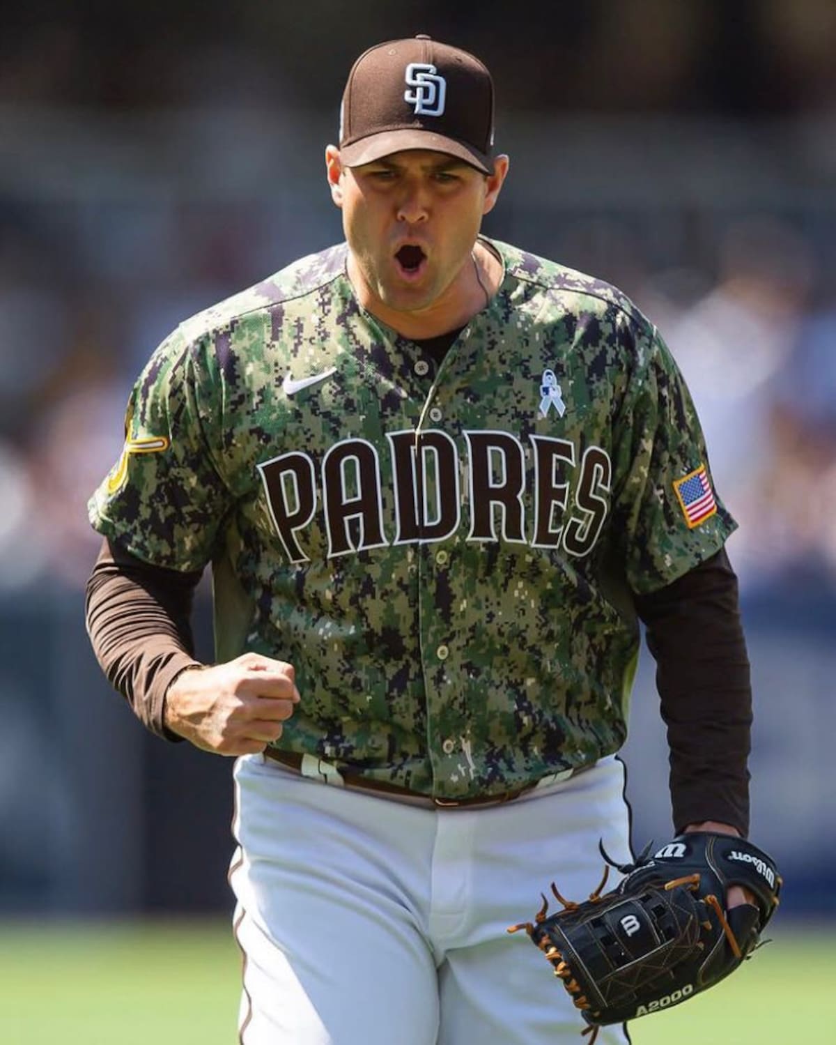 El exlanzador y exasistente del gerente A.J. Preller firmó un acuerdo por tres años para dirigir al equipo. Foto: Cortesía de Padres de San Diego