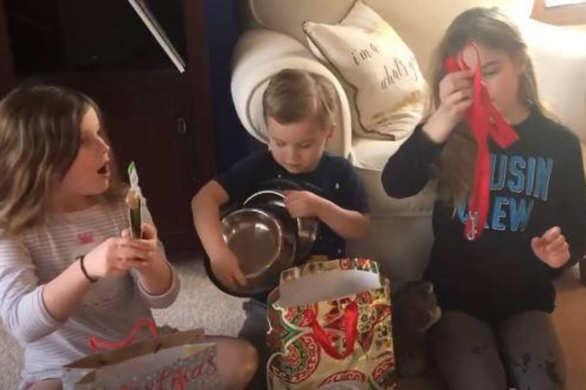 Esta es la reacción de tres niños al saber que sus padres adoptarán a un perro