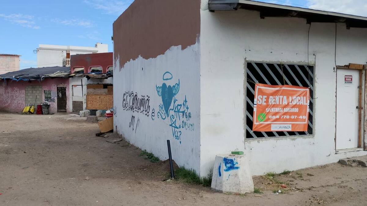 En algunas ocasiones la policía los ha desalojado del lugar pero a los días regresan. Foto: Carmen Gutiérrez