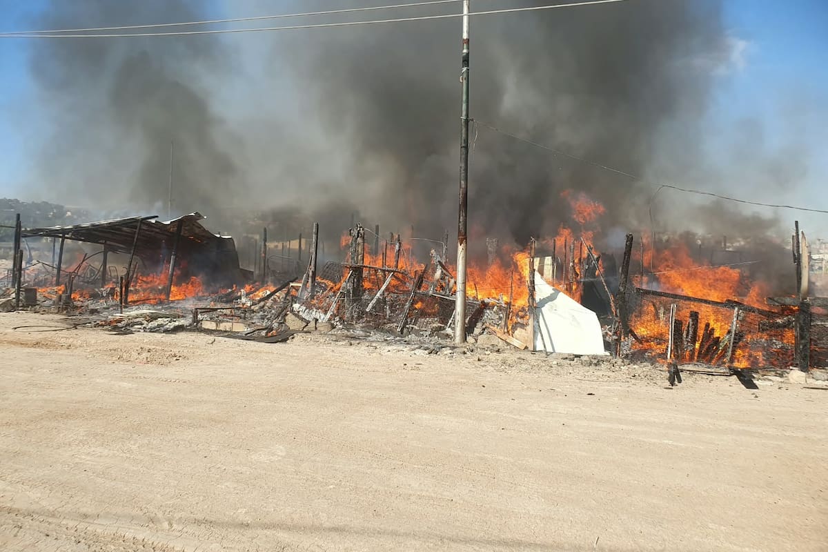 Incendio consume seis viviendas en asentamiento irregular de la Vía Rápida Poniente