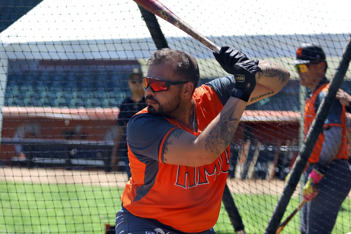 Quiere Sergio Burruel aportar su bateo del verano con Naranjeros