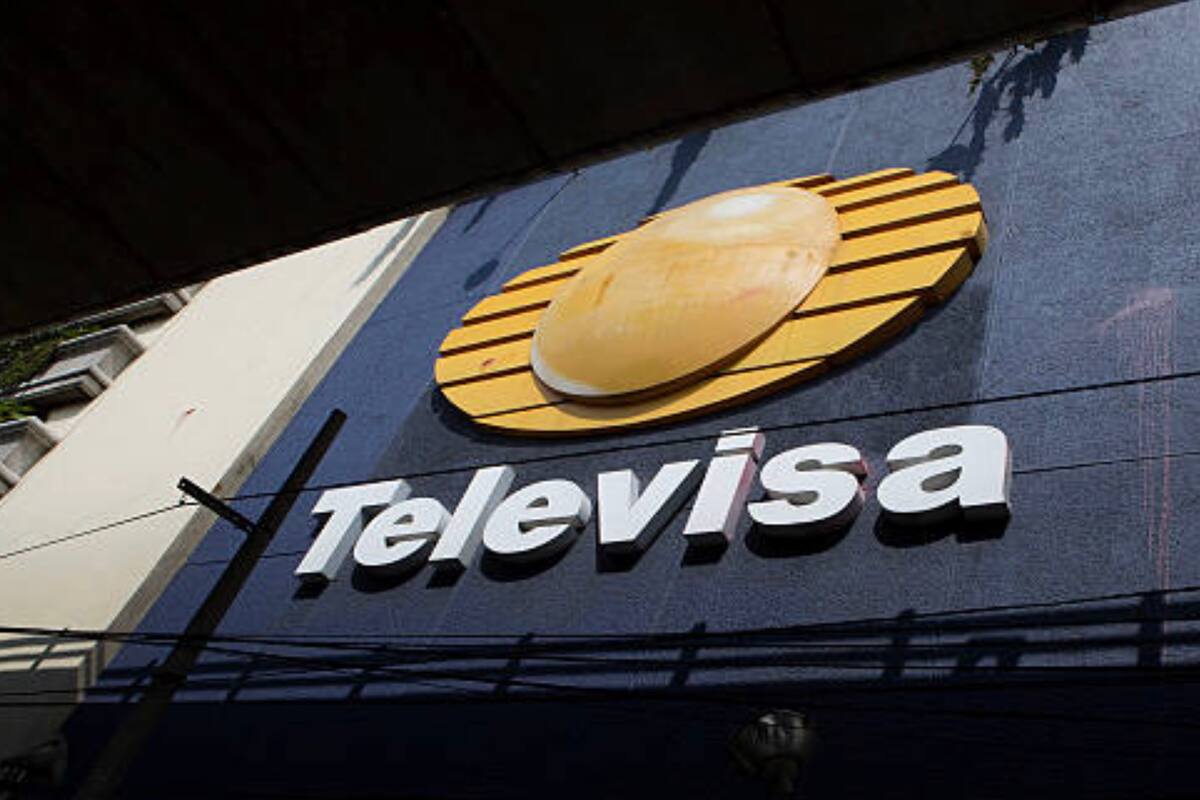 Pareja gay de Televisa ocultaría su amor por miedo al rechazo