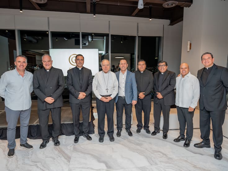 Inauguran Centro Empresarial Católico