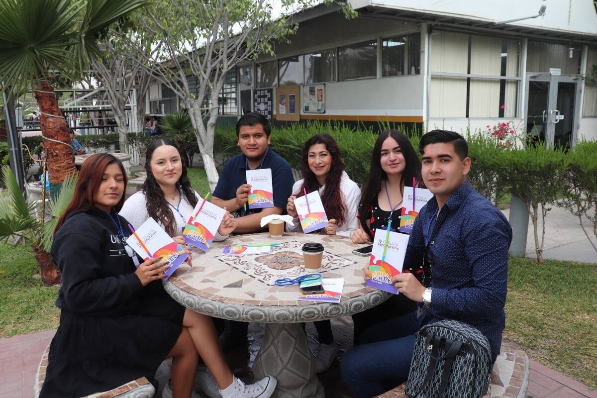 Muestran sicología y arte como herramientas para el desarrollo