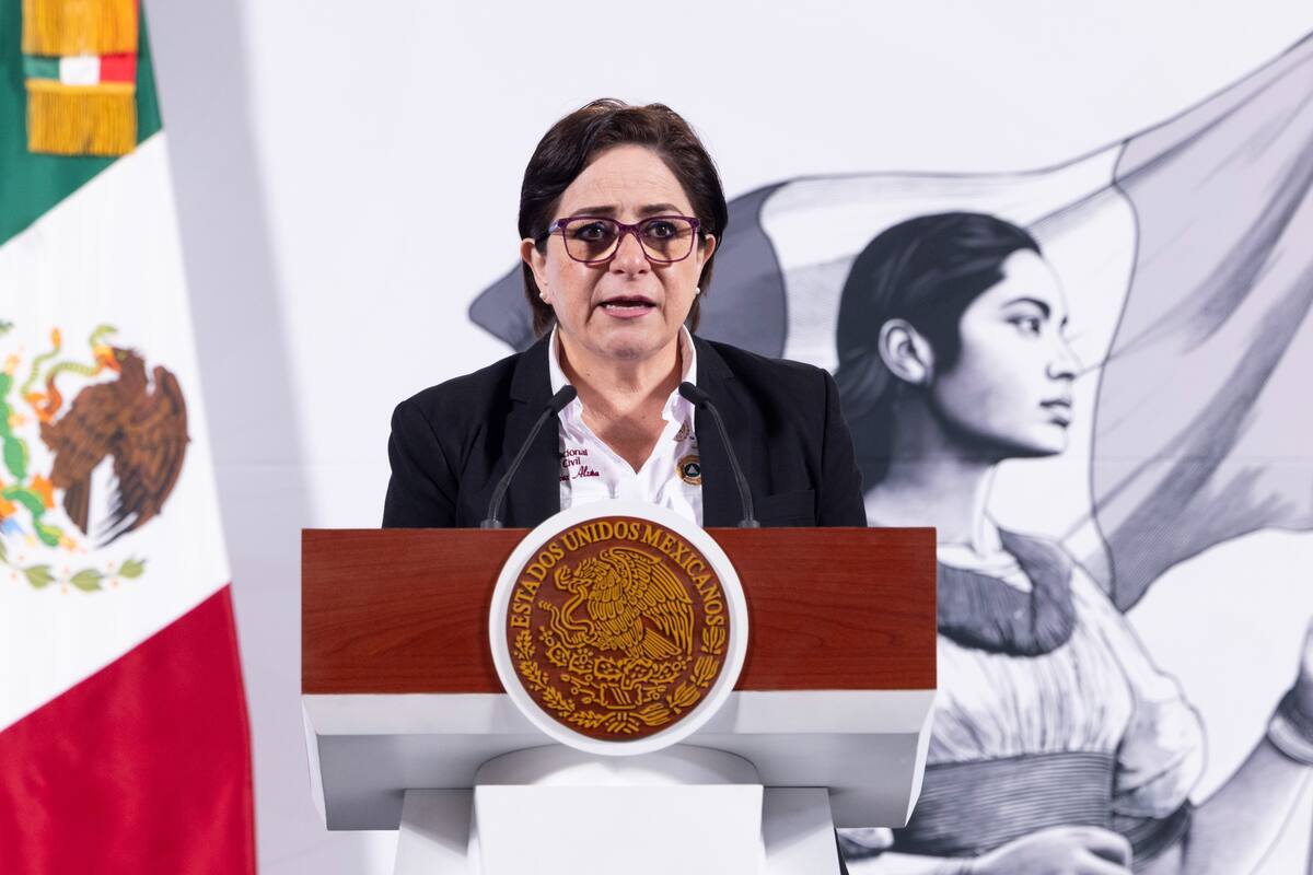 Laura Valázquez Alzúa, coordinadora Nacional de Protección Civil, en la "Conferencia del Pueblo" del 14 de abril del 2025. | Crédito: Presidencia