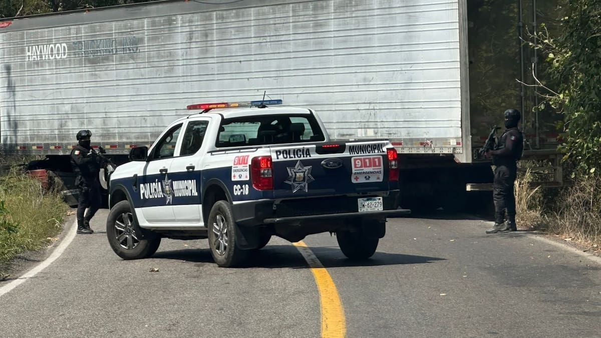 Bloqueos en Jalisco persisten tras muerte de “El Mencho”: Casimiro Castillo sigue incomunicado y Tapalpa pide paciencia