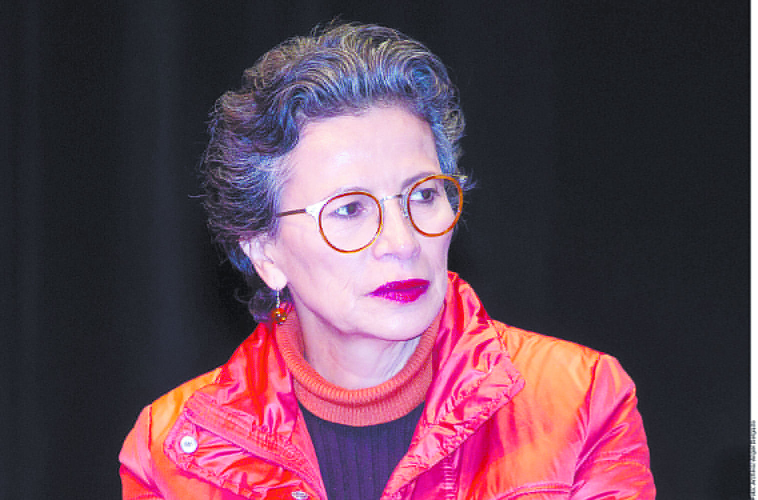 ¿Aburrido? Márcale a Patricia Reyes Spíndola