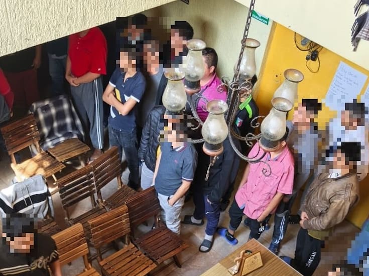 Encuentran a cinco personas desaparecidas en un anexo de Jalisco: operativo de la Fiscalía revela que víctimas estaban retenidas bajo engaños en centro irregular; hay dos detenidos y el inmueble quedó bajo resguardo ministerial