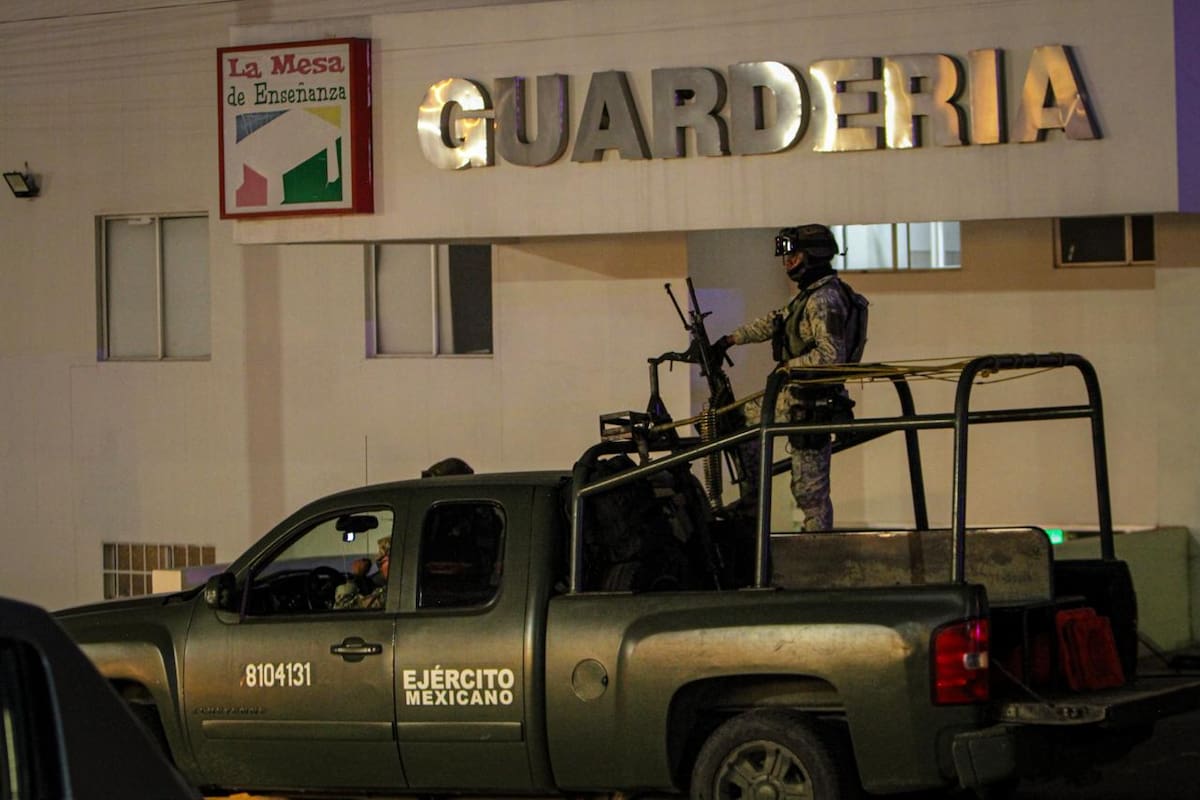 Vecinos reportaron a las autoridades presencia de un bulto sospechoso. Foto: BorderZoom