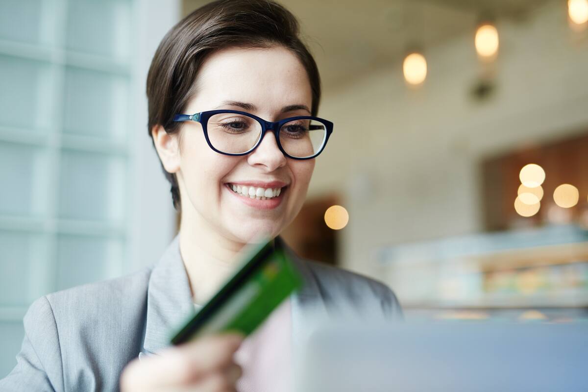 ¿Cuándo es buena idea tomar un crédito que te ayude para tus gastos?