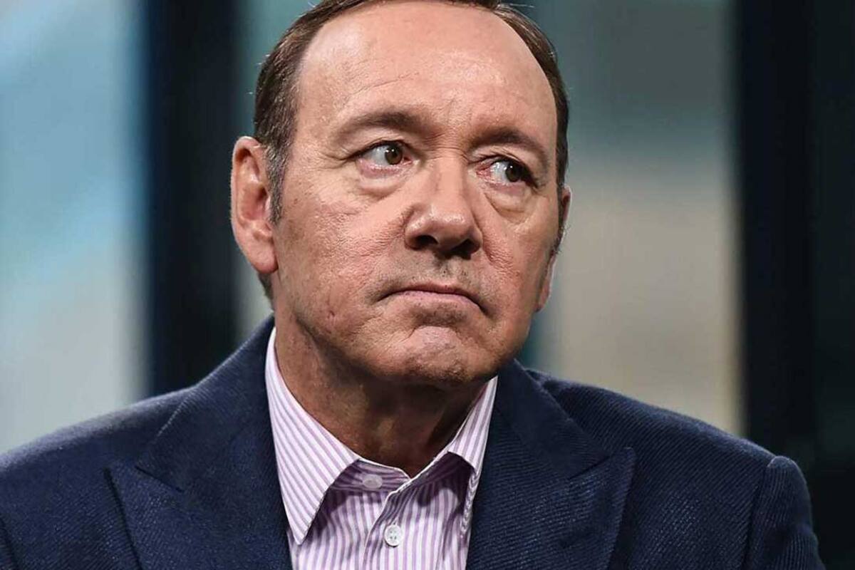 Un teléfono celular podría demostrar inocencia de Kevin Spacey