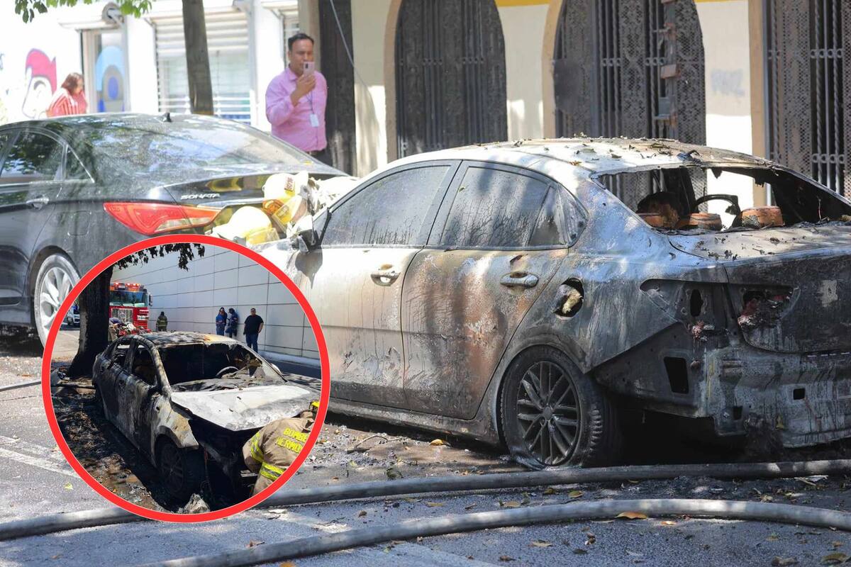 Incendio en Blvd Morelos: Un carro totalmente consumido y otro con afectaciones parciales