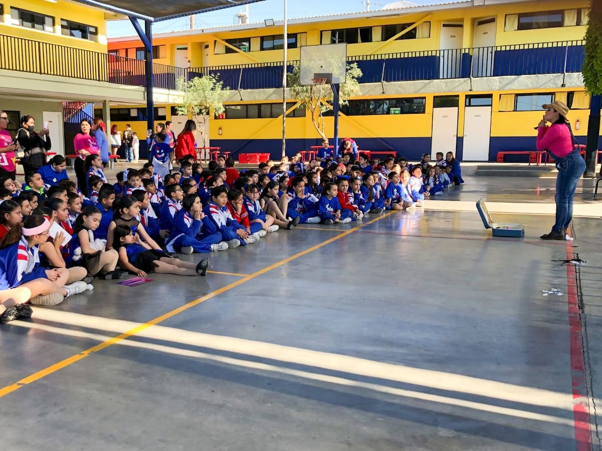 Uno de los logros que más orgullo le genera, aseguró, ha sido el trabajo con sus estudiantes.│Foto: Cortesía