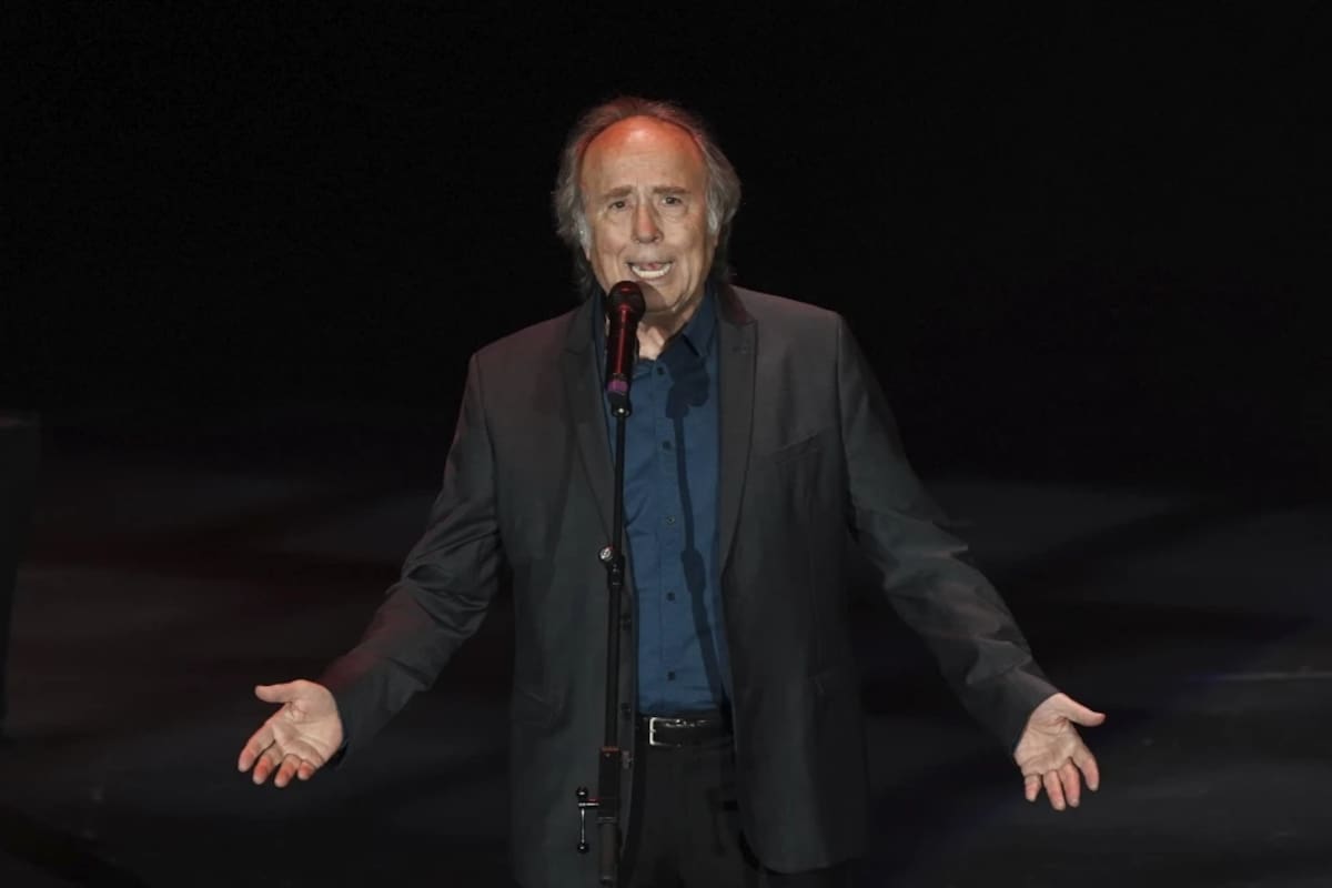 El cantautor español Joan Manuel Serrat durante su concierto de la gira “El vicio de cantar. Serrat 1965-2022" en el Auditorio Nacional de la Ciudad de México el 18 de mayo de 2022. El músico y cantautor Joan Manuel Serrat ganó el miércoles el Premio Princesa de Asturias de las Arte. | Crédito: AP/Marco Ugarte, Archivo
