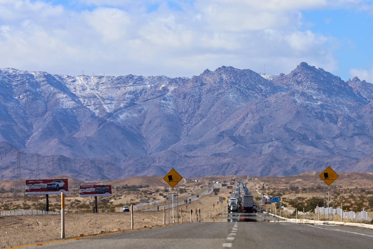 Tras más de 24 horas, reabren paso a La Rumorosa