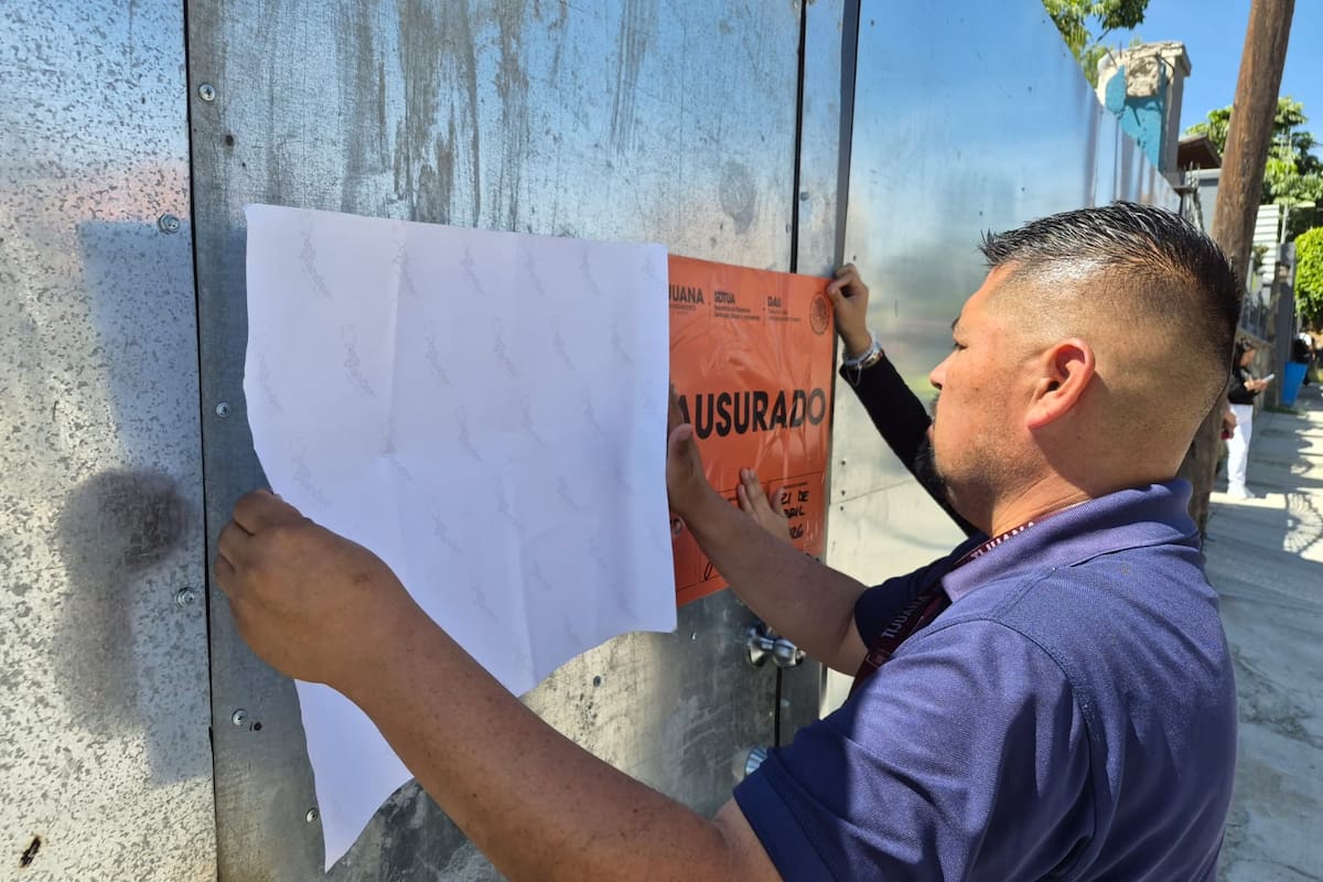 Clausuran obra que afectó a casas de la calle Laredo; esta es la tercera vez