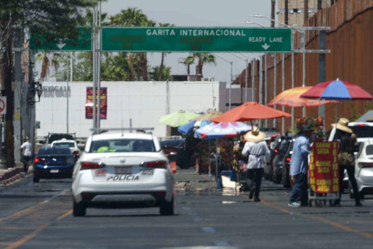 Filas de hasta 40 minutos para cruzar a Estados Unidos