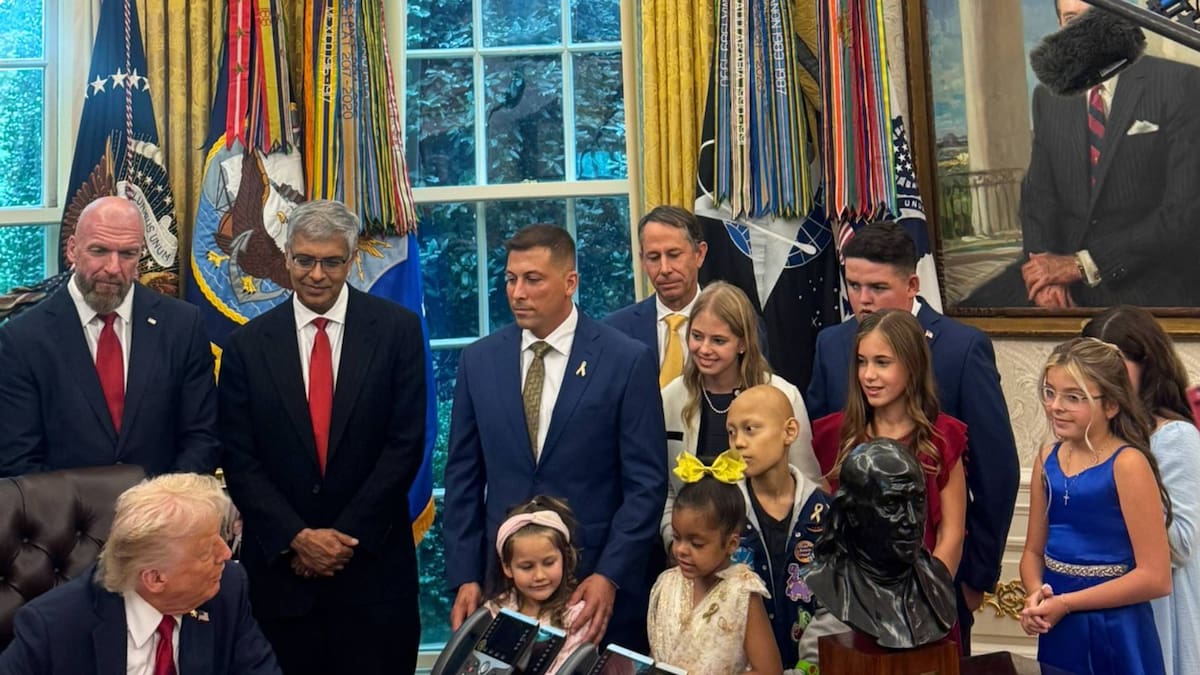 Trump firma Orden Ejecutiva para acelerar investigación del cáncer infantil