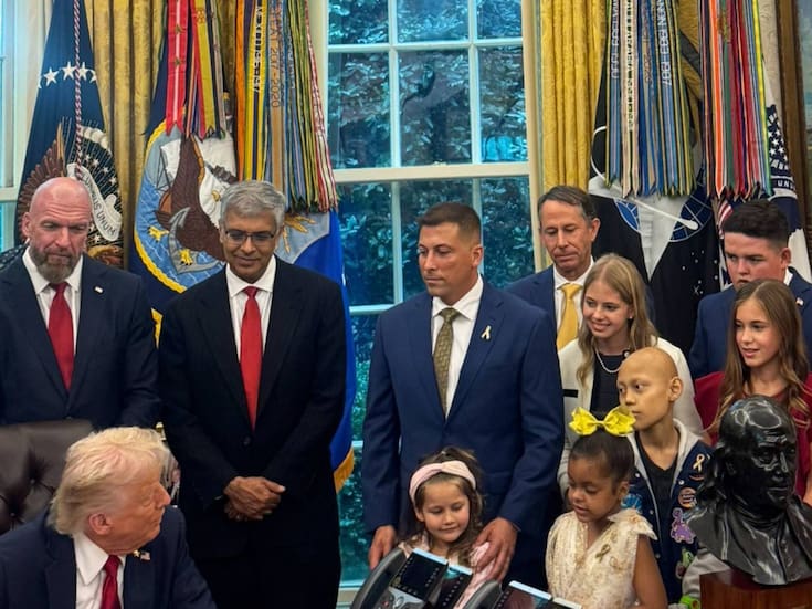 Trump firma Orden Ejecutiva para acelerar investigación del cáncer infantil