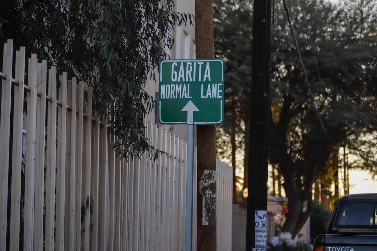 Así están los tiempos de espera para cruzar a Calexico este domingo desde Mexicali