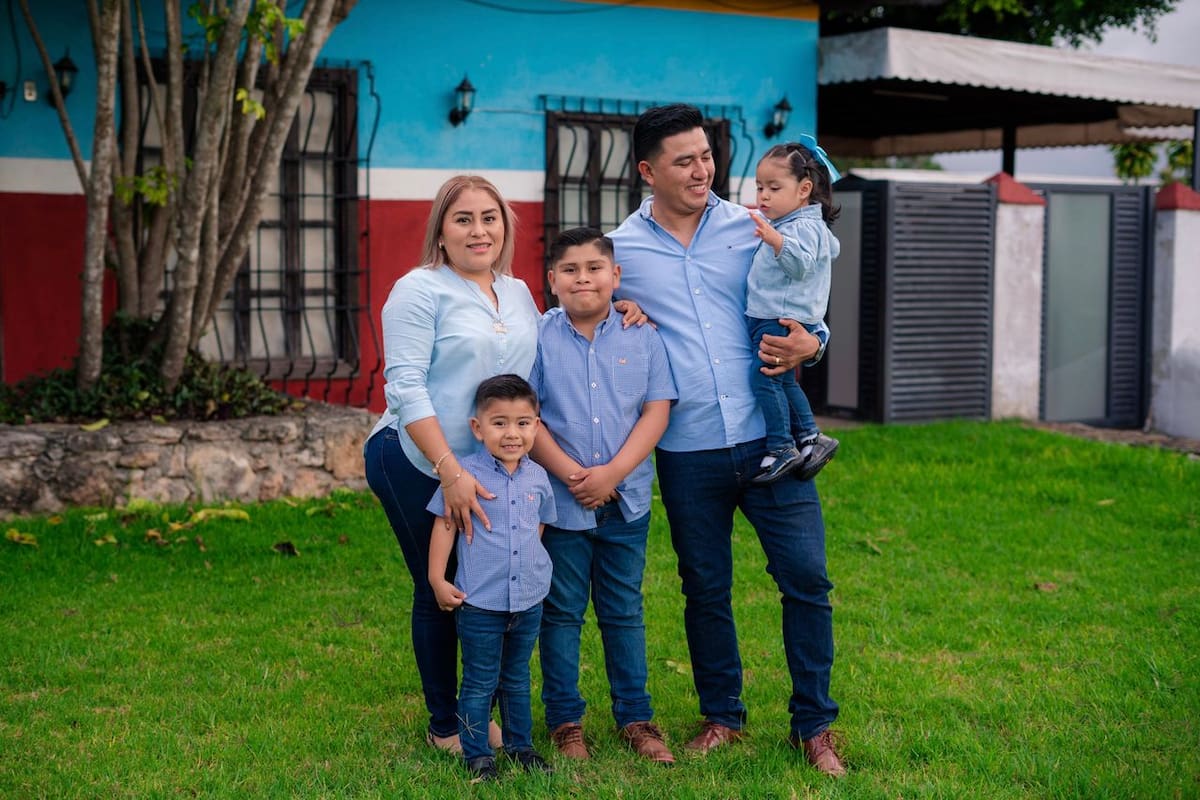 Otros factores que miden la clase social, son el acceso a servicios privados, el equipamiento de la casa y estabilidad laboral, entre otros. | Foto: Pexels
