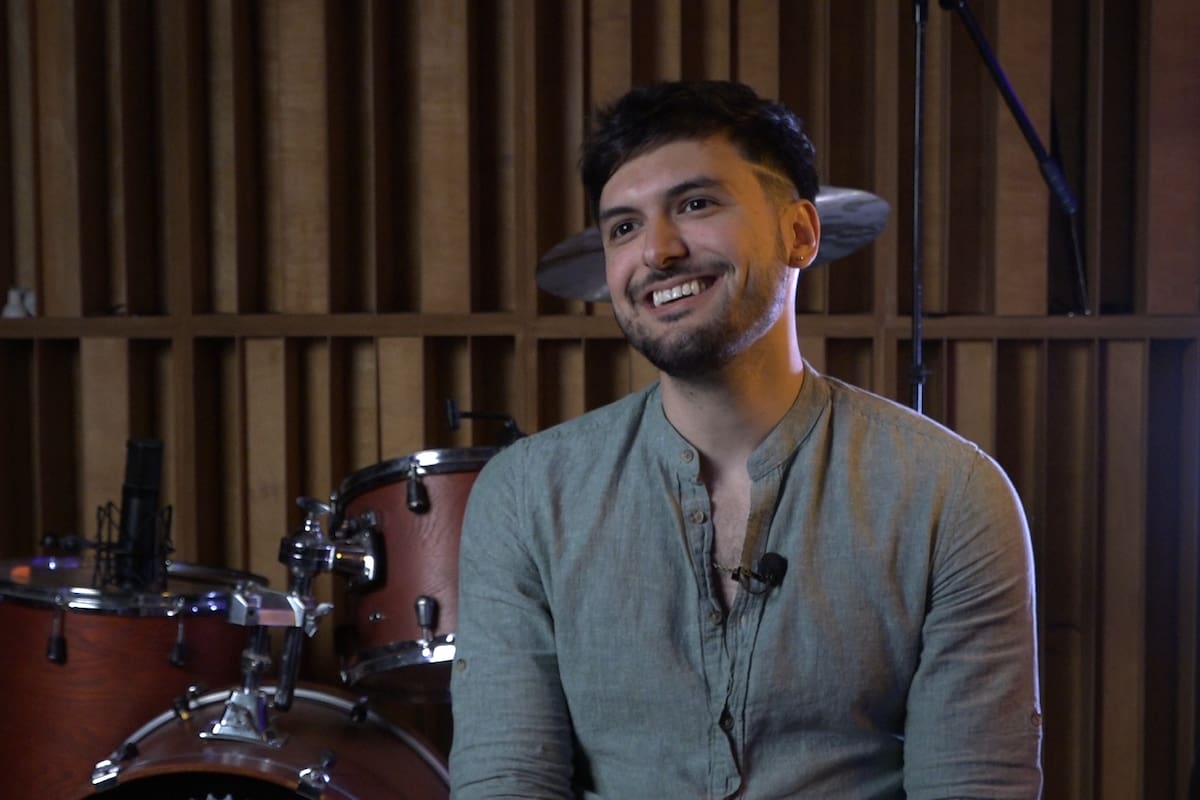 Kakalo: Imprime su sello personal a temas que “resuenan”