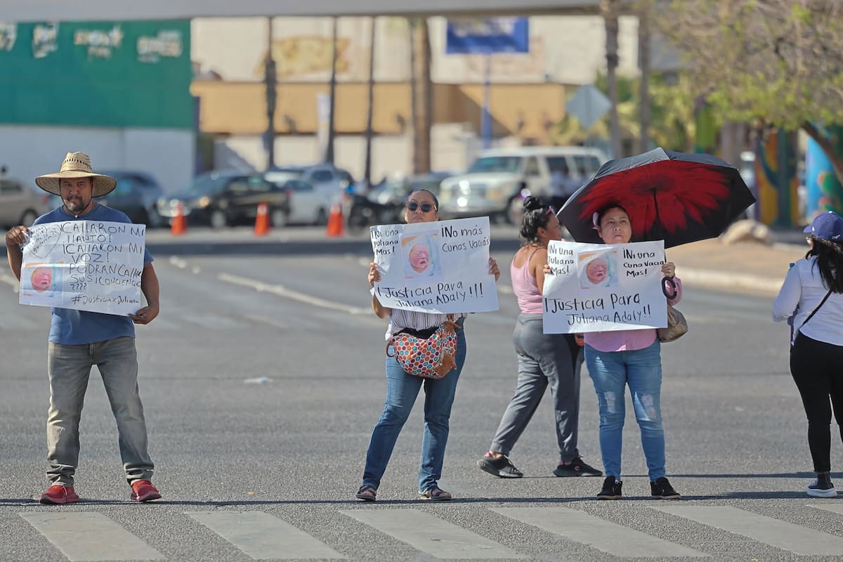 Familiares bloquean bulevares de Hermosillo para exigir justicia para la bebé Juliana Adaly