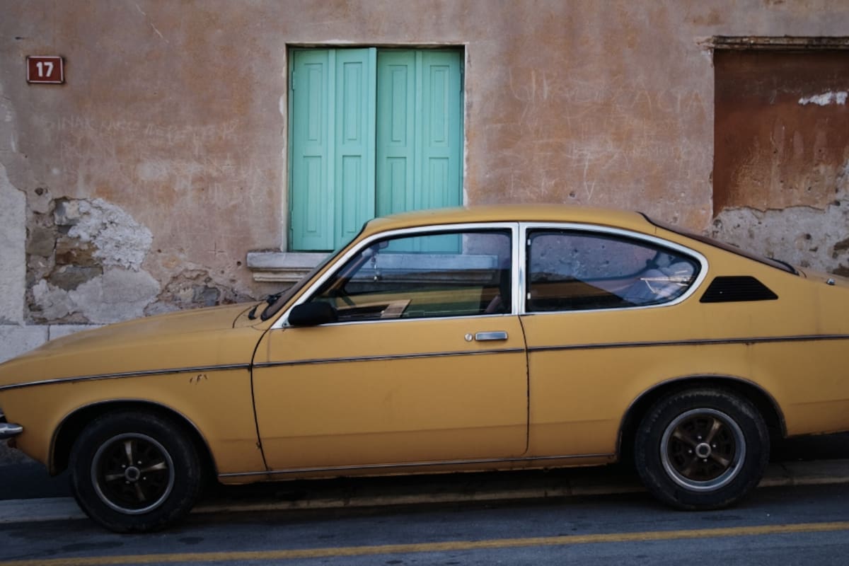 Ya es oficial: Autos con 30 años o más podrán solicitar placas históricas en 2026; requisitos, costos de hasta 1,700 pesos y beneficios como no verificar ni entrar al Hoy No Circula
