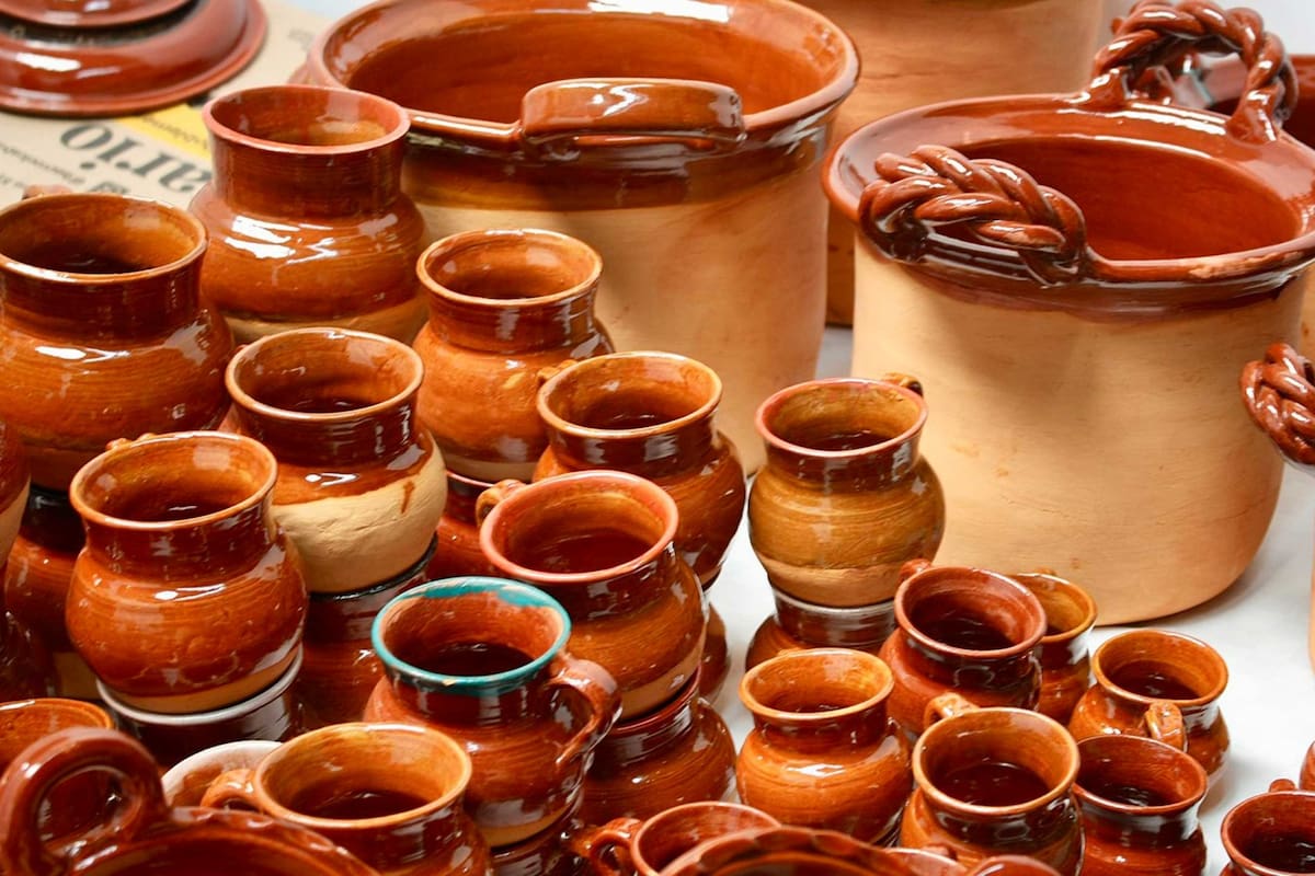 Conoce cómo curar ollas y cazuelas de barro