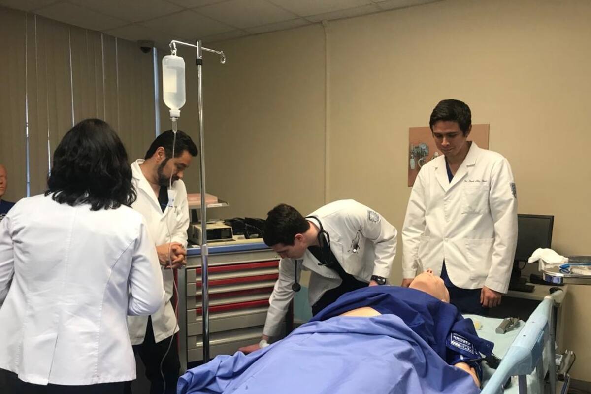 Prohíbe UABC que sus estudiantes atiendan paciendes con Covid-19