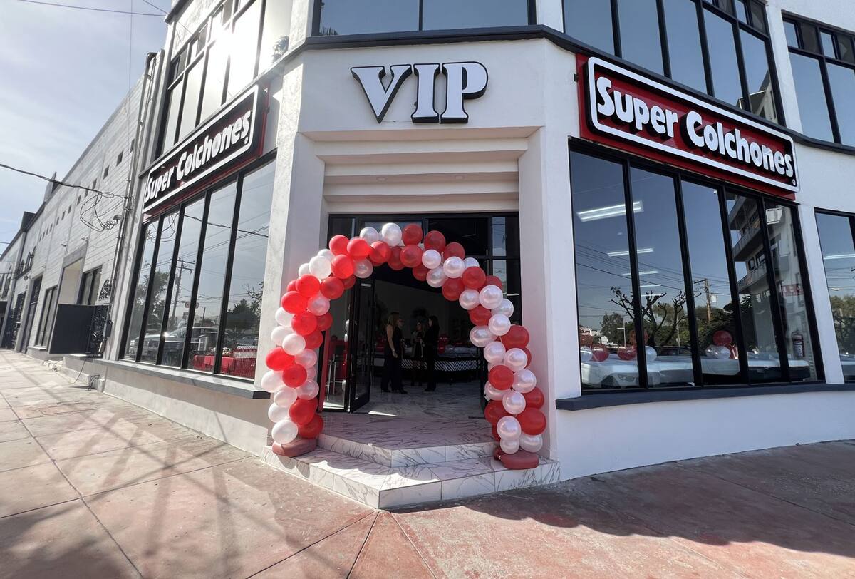 Para celebrar la apertura, Súper Colchones ofrece promociones y descuentos especiales durante toda la semana.